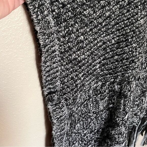 Do Everything In Love Turtleneck Black Poncho Sweater with Fringe One Size - Picture 7 of 8
